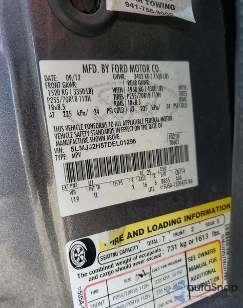 2013 Lincoln Navigator z USA, uszkodzony, nr VIN 5LMJJ2H57DEL01296